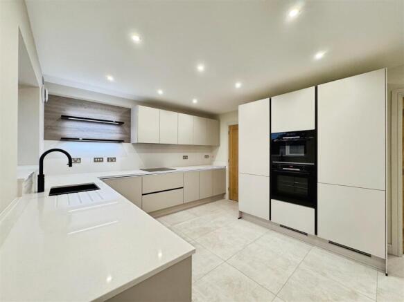 7f1afbd0-A-45BB-973F-0652208F0D85-8124-00000719988