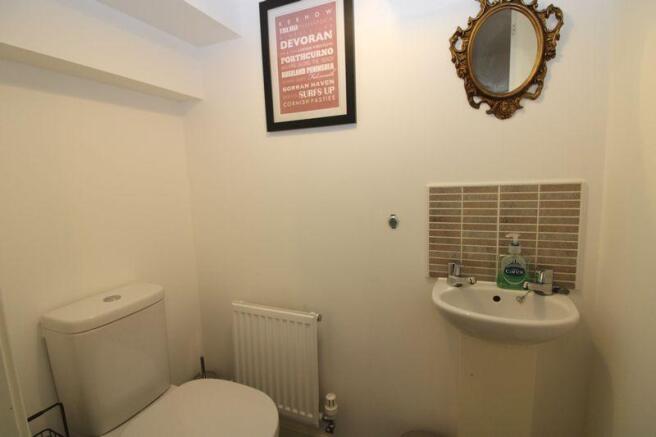 Guest cloakroom