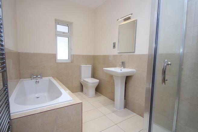 Bath/Shower Room