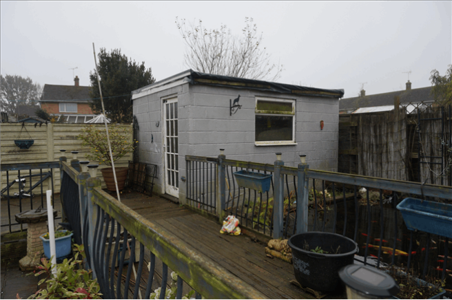 Shed