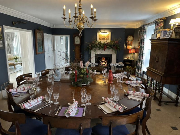 6 bed House for sale Image 10