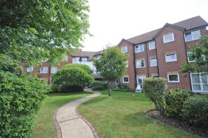 Flat 35, Southdown Court, Bellbanks Road, Hailsham BN27 2AT