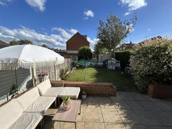 3 bed Semi-Detached for sale Image 11