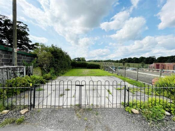 Parking area & gardens