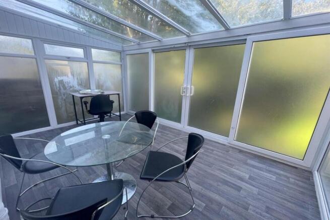 Large conservatory