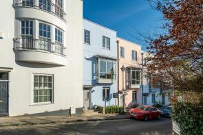 16, Granby Hill, Clifton, Bristol BS8 4LT