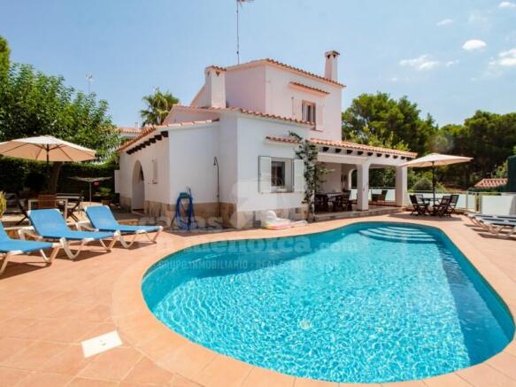 Licensed villa in Arenal d'en Castell - Menorca