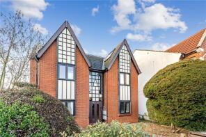 Flat 2, 255 257, St Margarets Road, Twickenham TW1 1NJ