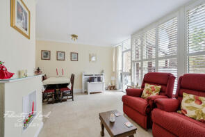 19, Combe Mews, London SE3 7PU