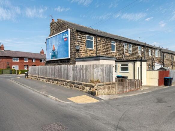 2 bed Terraced for sale Image 9