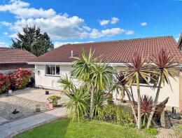 10, Roman Way, Honiton EX14 1PT