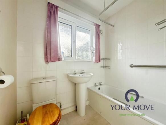 2 bed Bungalow for sale Image 9