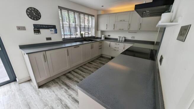 pbox-kitchen-327599.jpg