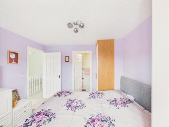 3 bed Semi-Detached for sale Image 11