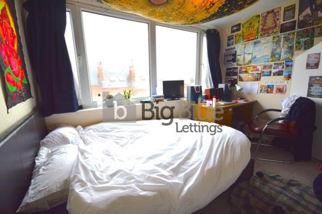 5 bed Terraced to rent Image 10