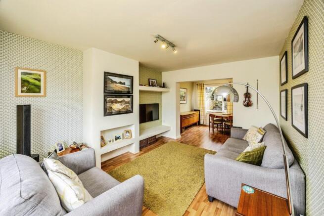 3 bed Semi-Detached for sale Image 11