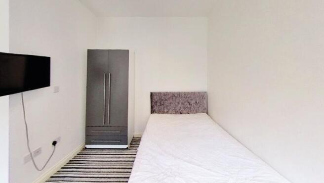 111A QUEENS ROAD FLAT 4-07.jpg