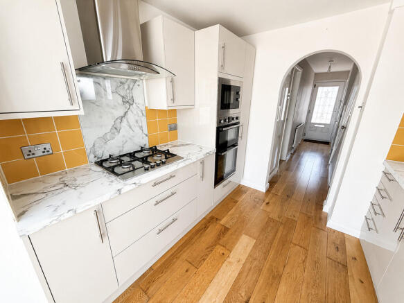 Kitchen 1