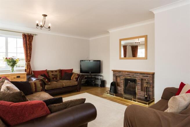 SITTING ROOM
