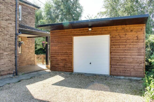 Detached Garage