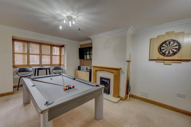 Lounge / Games Room