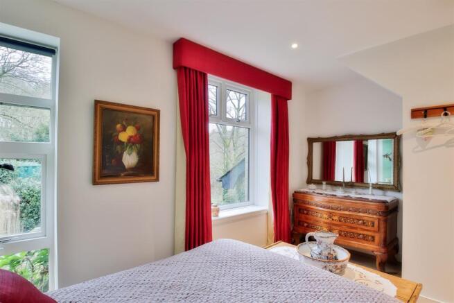 Bedroom 2 (3)