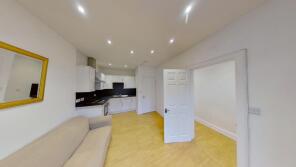 18, Ashville Terrace, Lochend, Edinburgh EH6 8DD