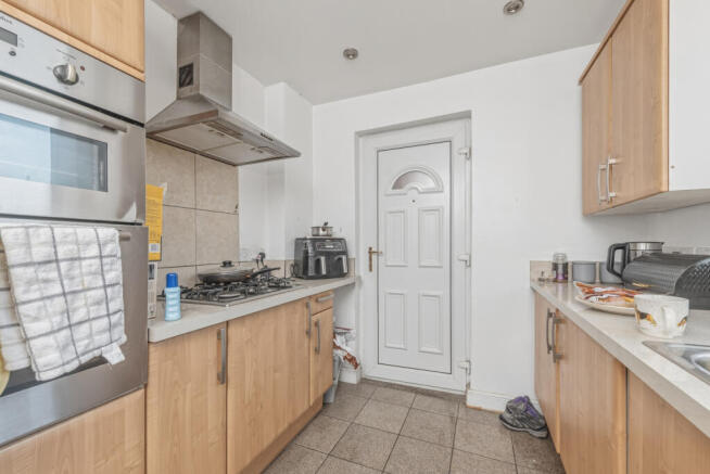 1 bed Terraced for sale Image 5