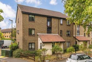 11, Foxwood Close, Feltham TW13 7DN