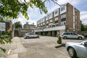 4, 2 Maple Lodge, Whitefield Close, London SW15 3SS