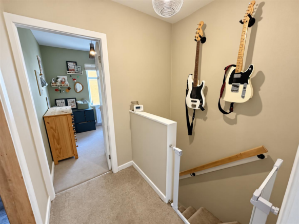 2 bed Terraced for sale Image 12