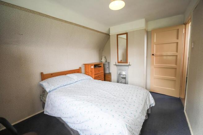 Second Reception/Bed