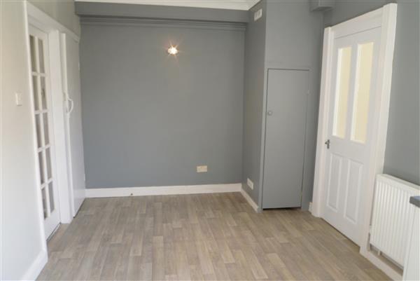 3 bed End of Terrace for sale Image 4