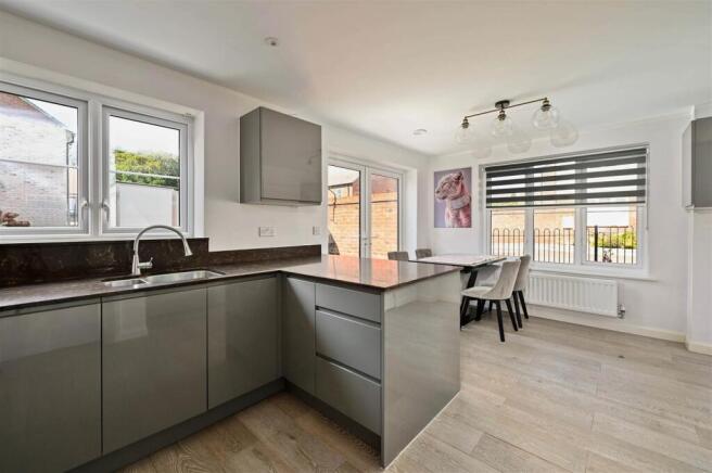 Kitchen/Dining Room