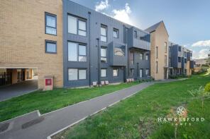 18, Beckett Court, Neptune Close, Milton Regis, Sittingbourne ME10 2UT