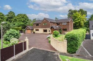 18, Acresdale, Lostock, Bolton BL6 4PJ