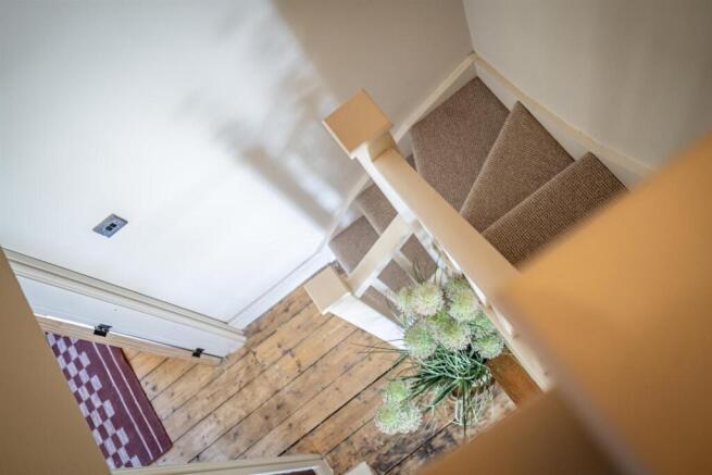 3 bed Town House for sale Image 12