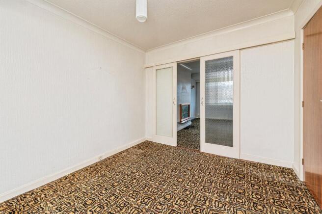 3 bed Semi-Detached for sale Image 6