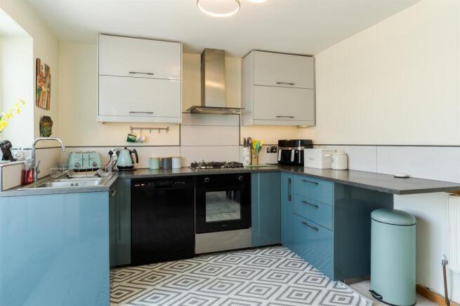 60, Green Meadow Drive, Tongwynlais-SWPP-WEB-11.jp