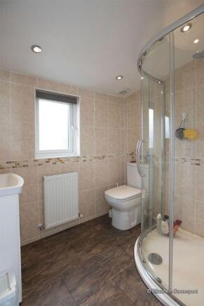 En-Suite Showe...