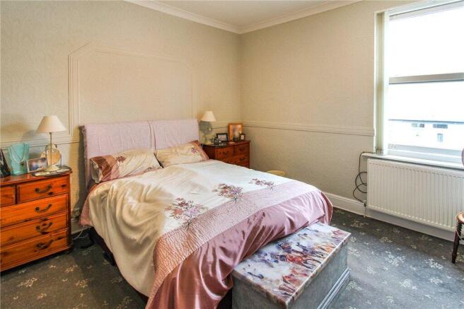 3 bed Terraced for sale Image 5