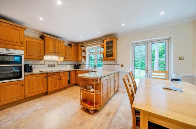 Warren Drive, Ringwood, Dorset, BH24 photo 4