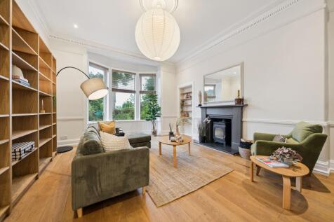 108 Albert Road, Flat 0/1, Crosshill, Glasgow, G42 8DR