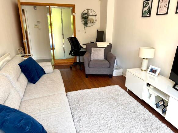 Milliner Court, Hillcrest Road, Stockport, SK2 5QN, Offerton photo 4