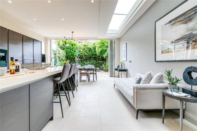 Kitchen/Dining