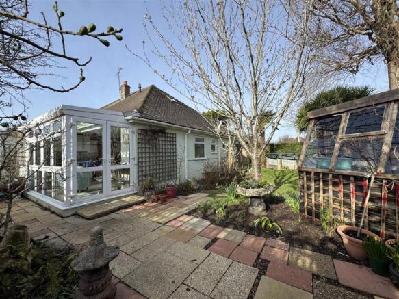 REAR GARDENS