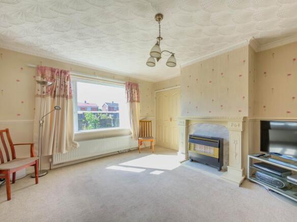 3 bed Semi-Detached for sale Image 10