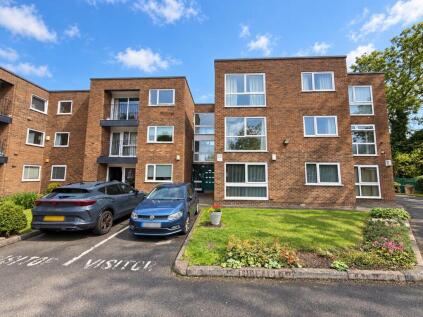 Flat 25, Sunningdale Court, Kensington Grove, Denton
