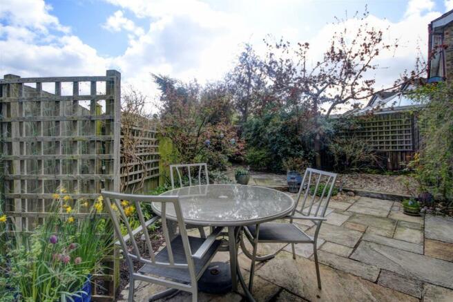 Garden 2.jpg