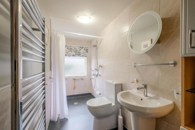shower room.jpg